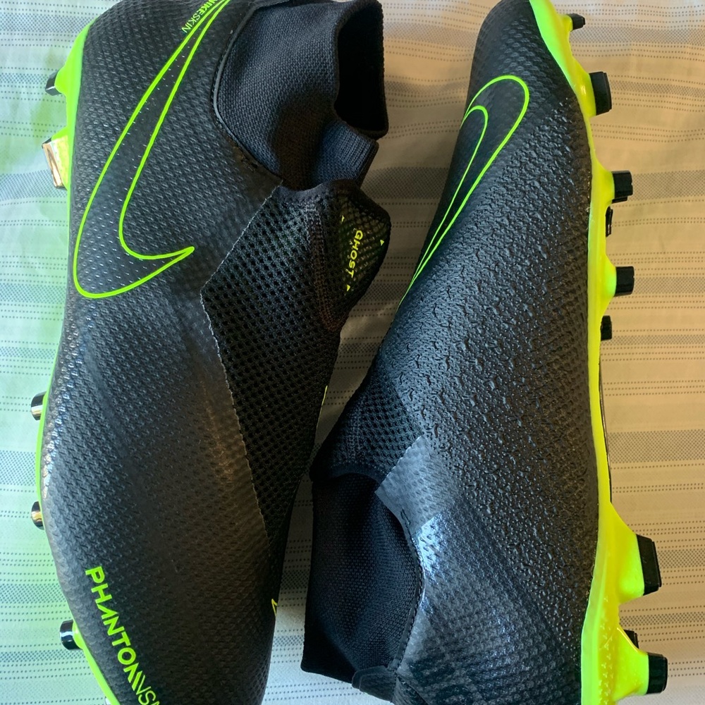 Nike Phantom Vision Pro Cleats